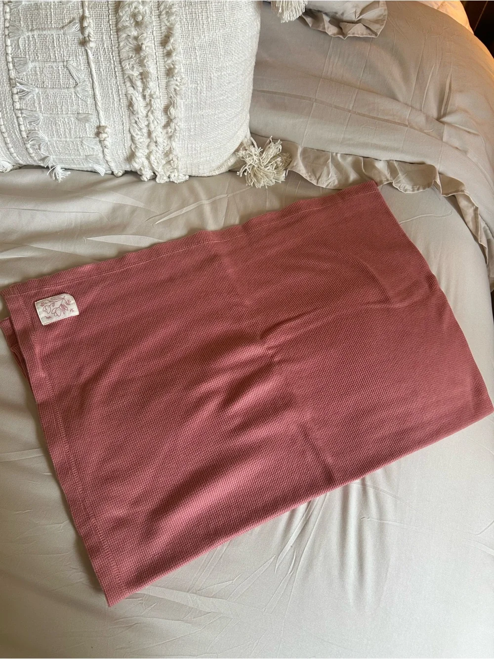 Carter’s - baby waffle knit blanket in soft rose pink